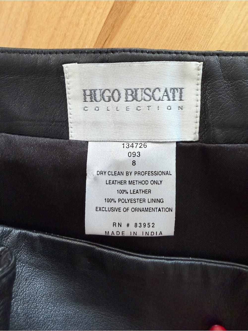 Hugo Buscati Black Leather Wrap Mini Skirt - Picture 4 of 4